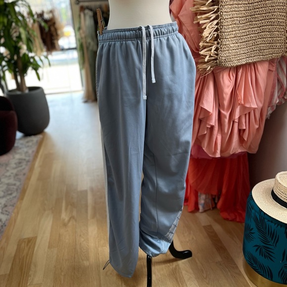 Nike Therma Fit Sweatpant Joggers, Slate Blue/Grey, XL, EUC - Picture 7 of 11